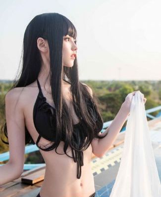 美女胸大又骚三级片_BD国语高清神马影院手机在线
