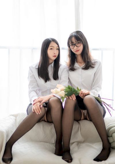 操碰人人干_高清免费电视剧