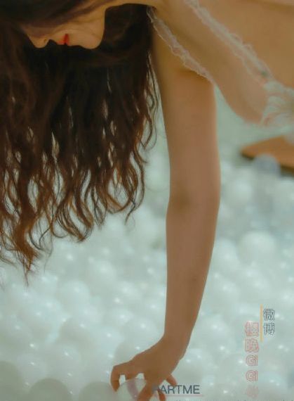 自慰喷水网站免费网站爱奇艺网站_十万网红美女美酱