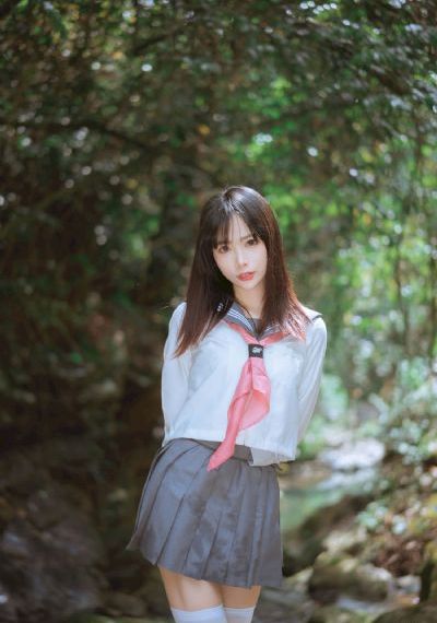 含她的花蒂啃到高潮_BD英语电视剧在线观看